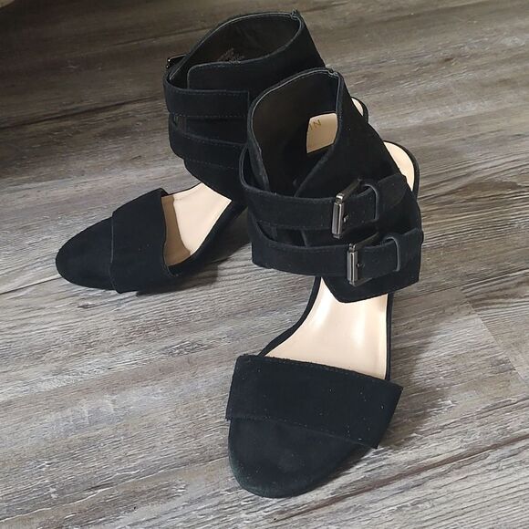 Nine West Gemina black  leather block heel strapped sandals Sz 6.5 - Picture 1 of 12